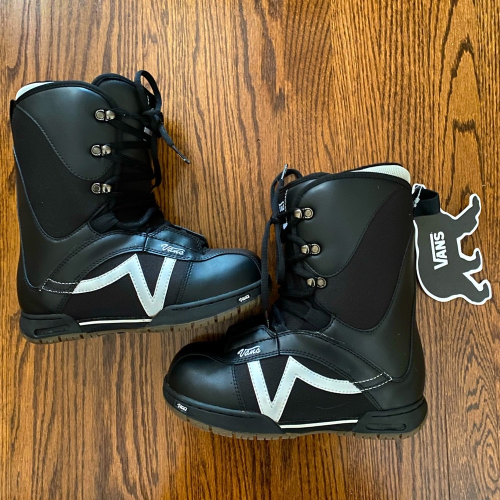 Vans Emigre Snowboard Boots